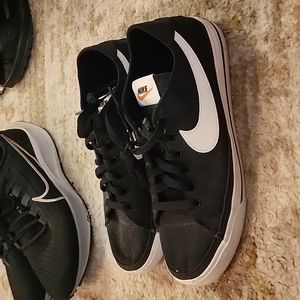 Nike canvas sneaker